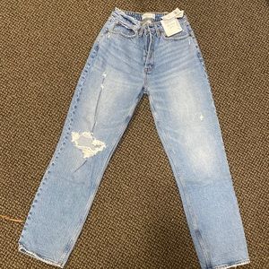 Abercrombie curve love “the dad” high rise jeans size 27/4